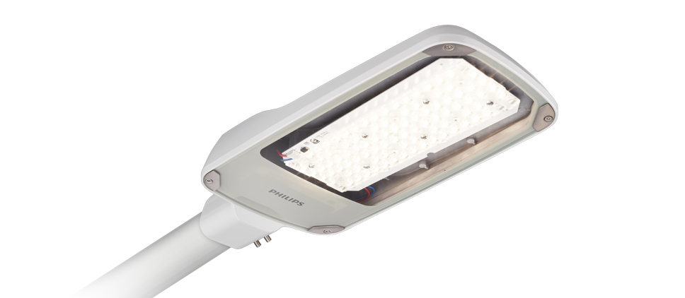 See how Philips CoreLine Malaga LED luminaires illuminate roads, car parks and industrial facilities